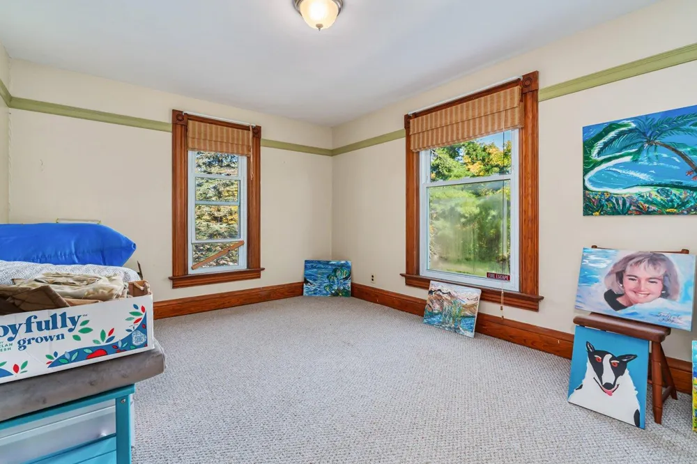 9031 Adams Road Middleville, MI 49333
