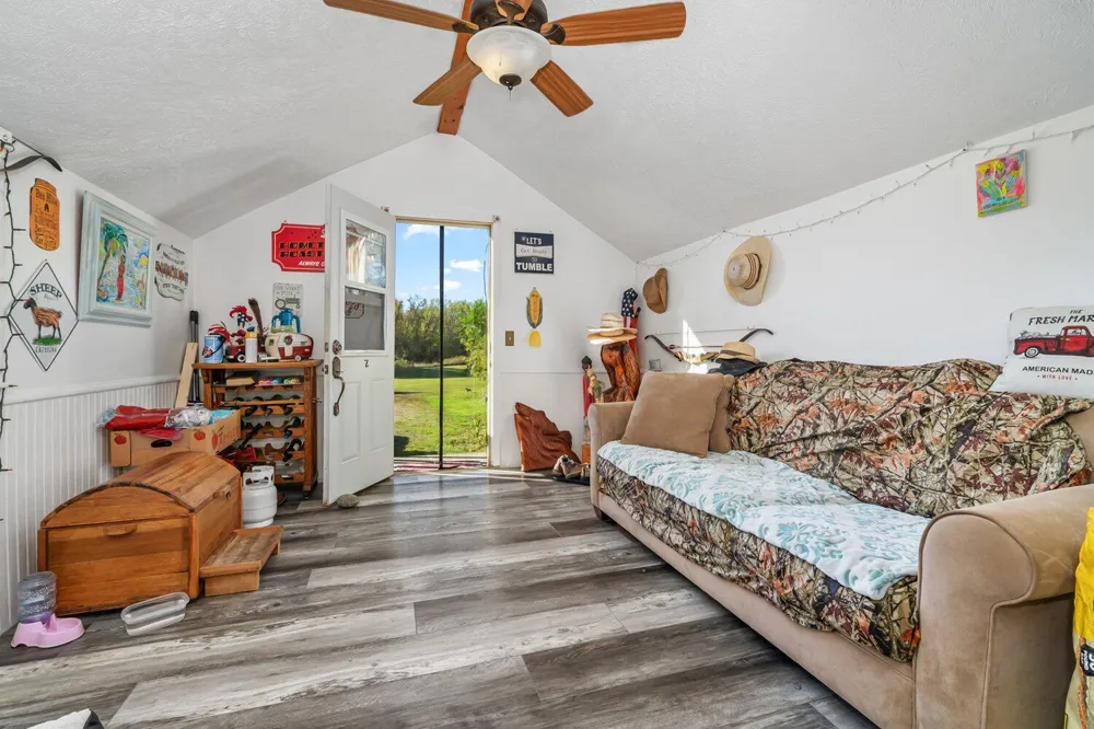 9031 Adams Road Middleville, MI 49333