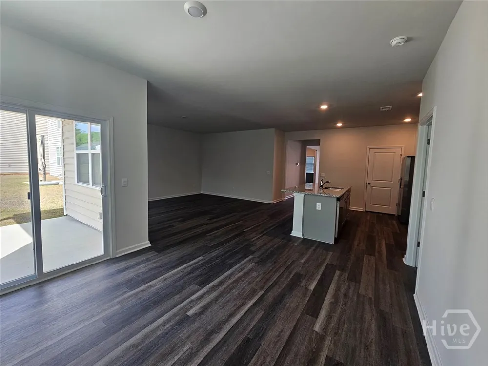145 Kraft Pooler, GA 31322