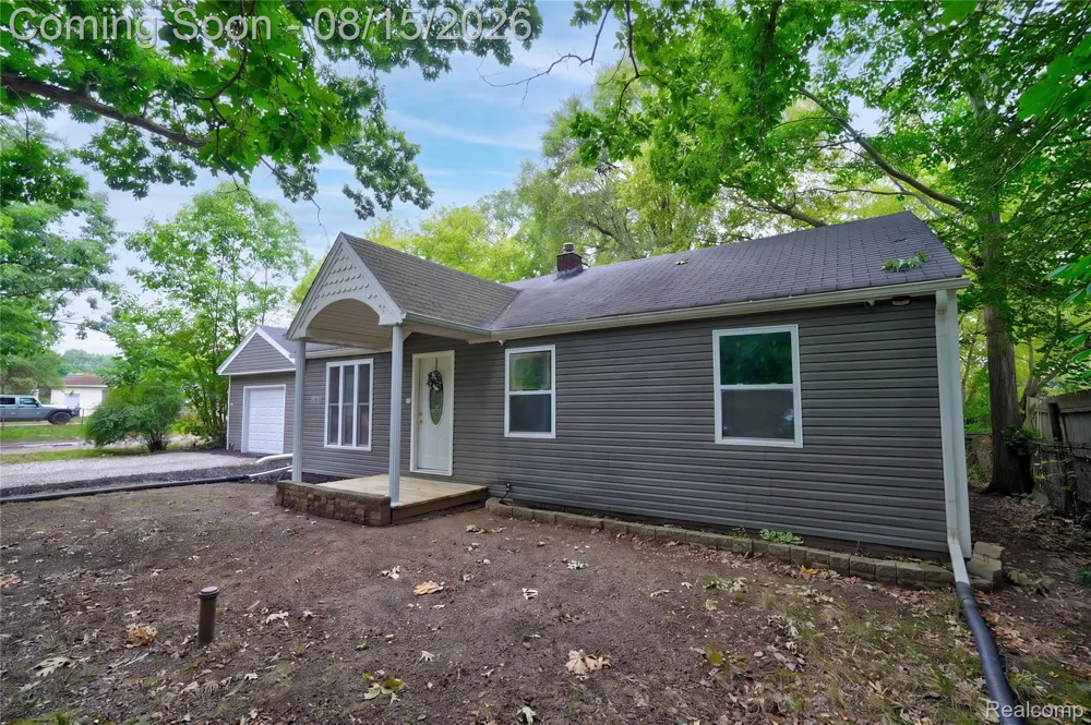 4093 Dowdall Street Genesee Charter Township, MI 48506