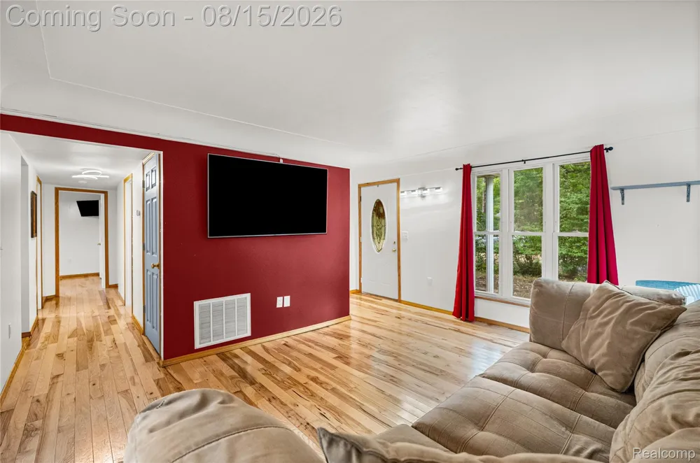 4093 Dowdall Street Genesee Charter Township, MI 48506