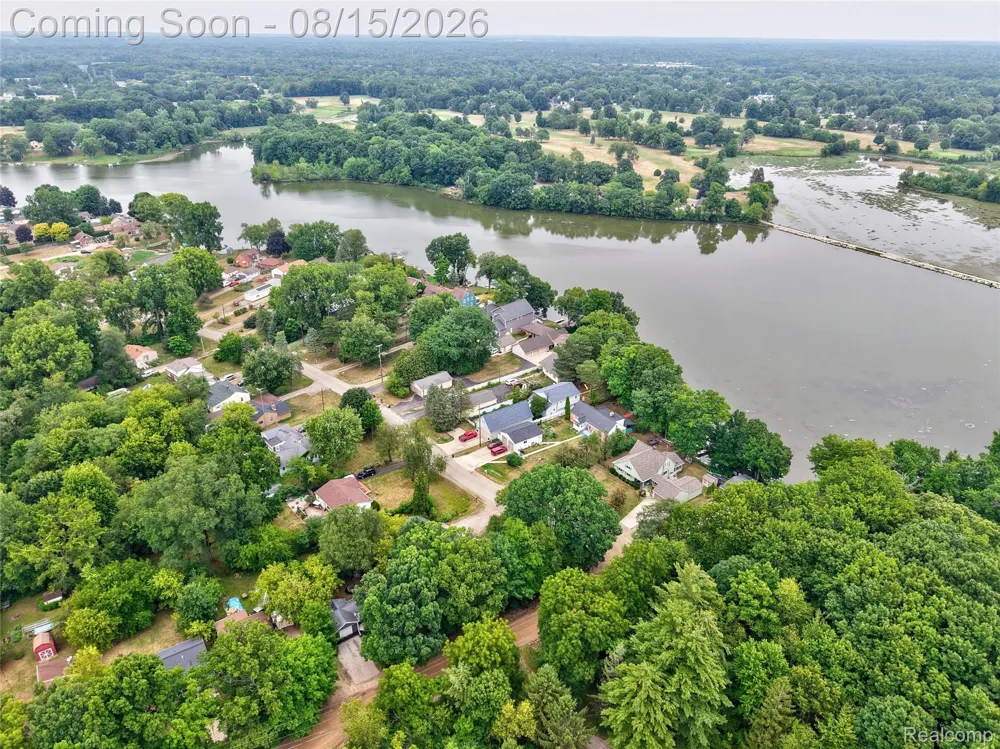 4093 Dowdall Street Genesee Charter Township, MI 48506
