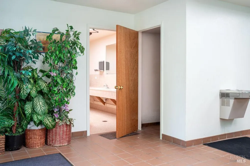 22751 Bray Road Willits, CA 95490