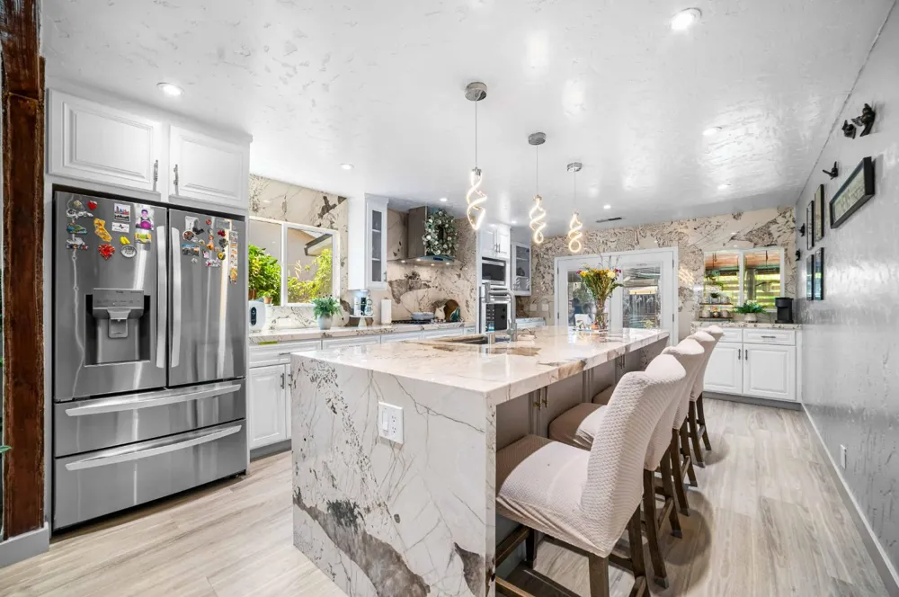 17205 Birch Way Morgan Hill, CA 95037