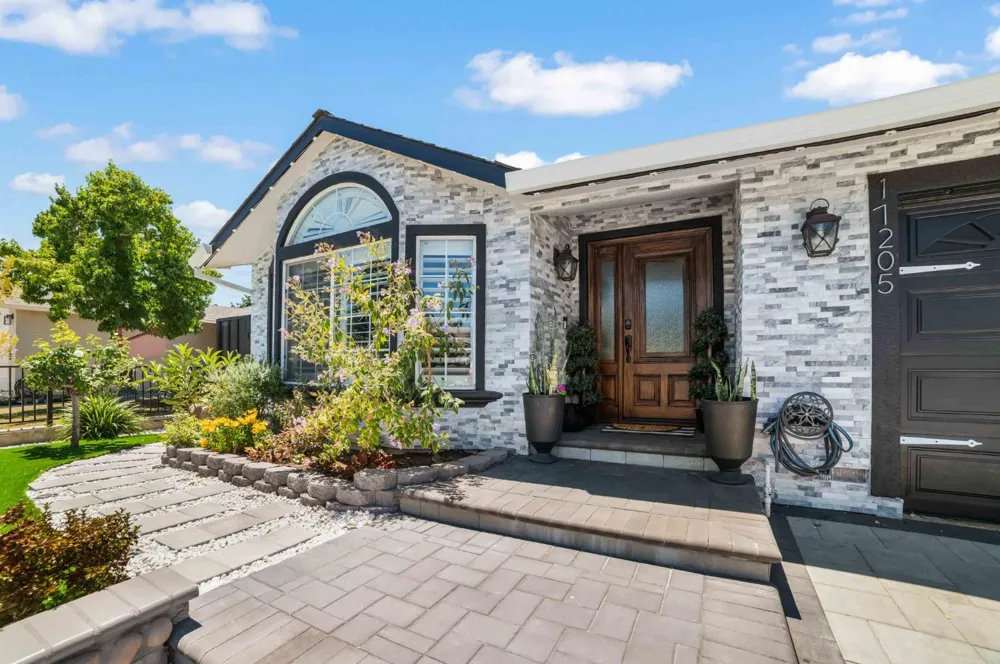 17205 Birch Way Morgan Hill, CA 95037