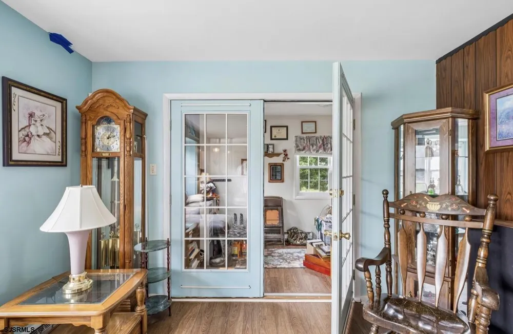11 Queens Ln Hammonton, NJ 08037