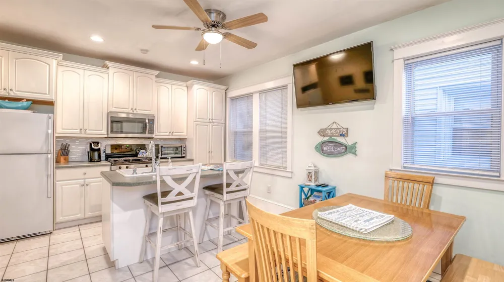 1102 Wesley (WINTER RENTAL) Ave Ocean City, NJ 08226