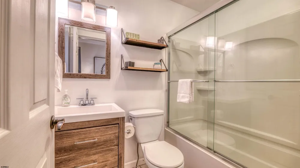 1102 Wesley (WINTER RENTAL) Ave Ocean City, NJ 08226