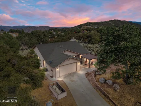 24650 Sandpiper Court