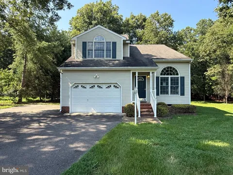 304 THORNHILL DRIVE