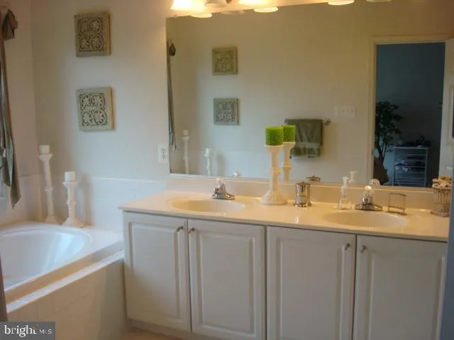 6348 GRAY SEA WAY Columbia, MD 21045