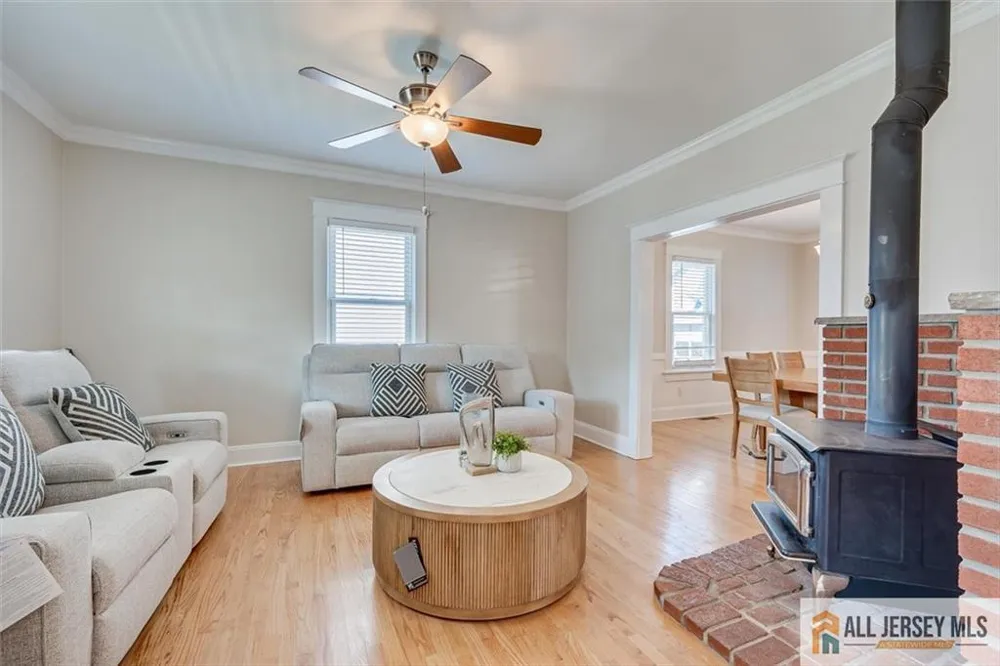 31 Riva Avenue Milltown, NJ 08850