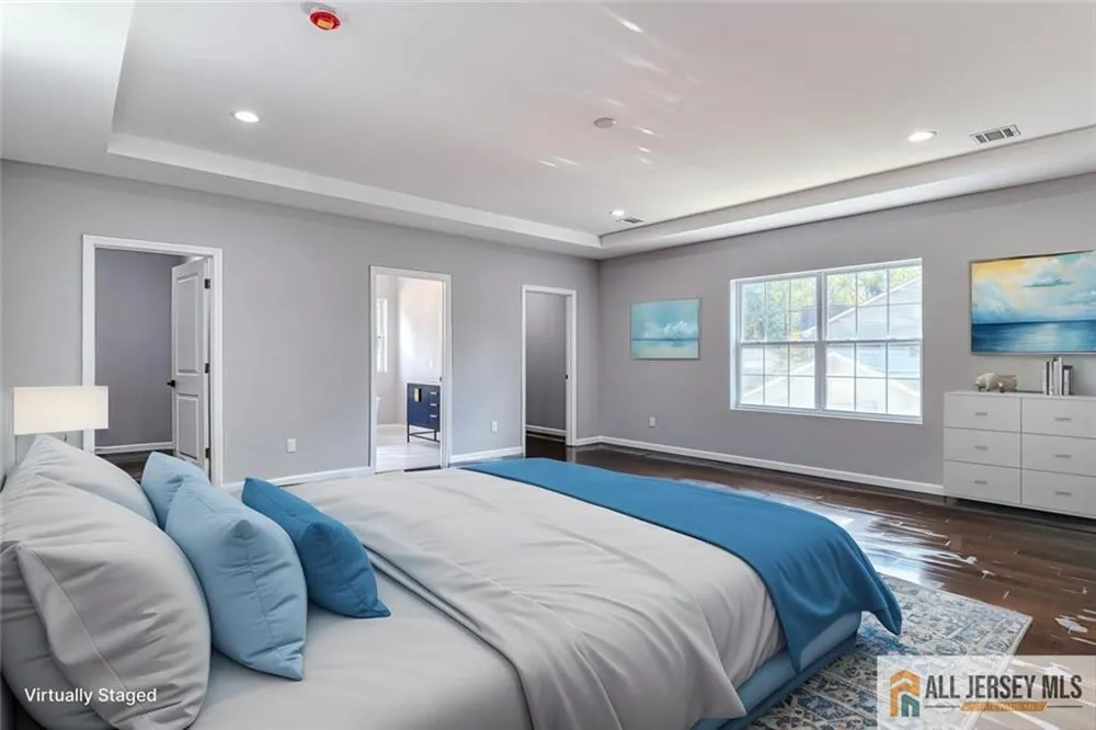 108 Jersey Avenue Edison, NJ 08820