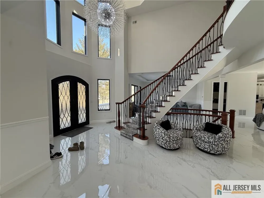 108 Jersey Avenue Edison, NJ 08820