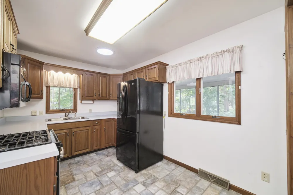 3423 Balsam Avenue Manistee, MI 49660