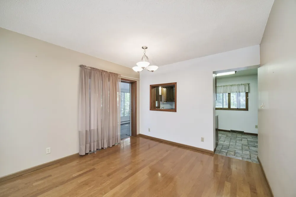 3423 Balsam Avenue Manistee, MI 49660