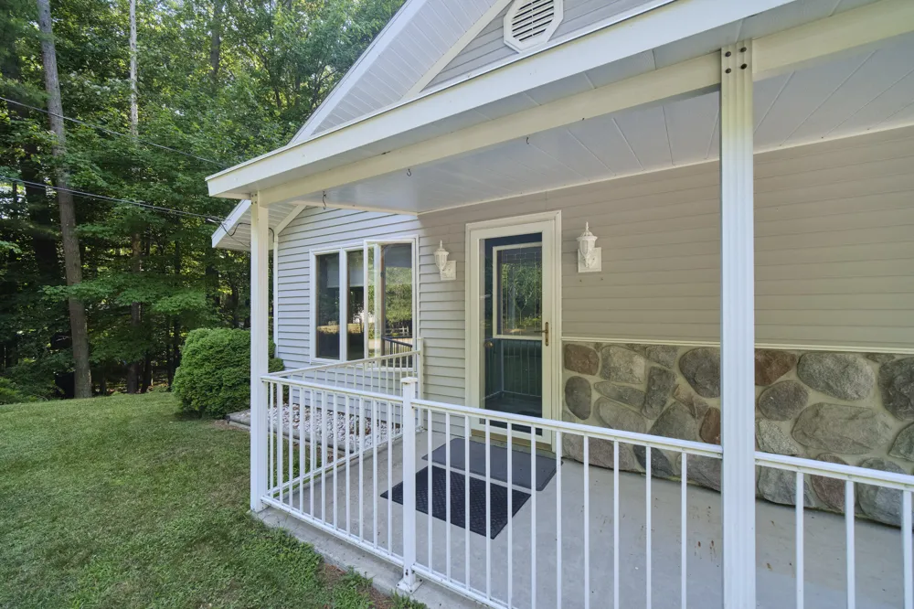 3423 Balsam Avenue Manistee, MI 49660
