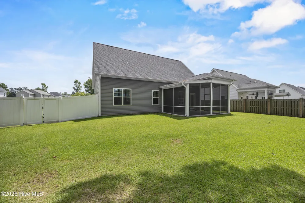 604 Jasmine Way Burgaw, NC 28425