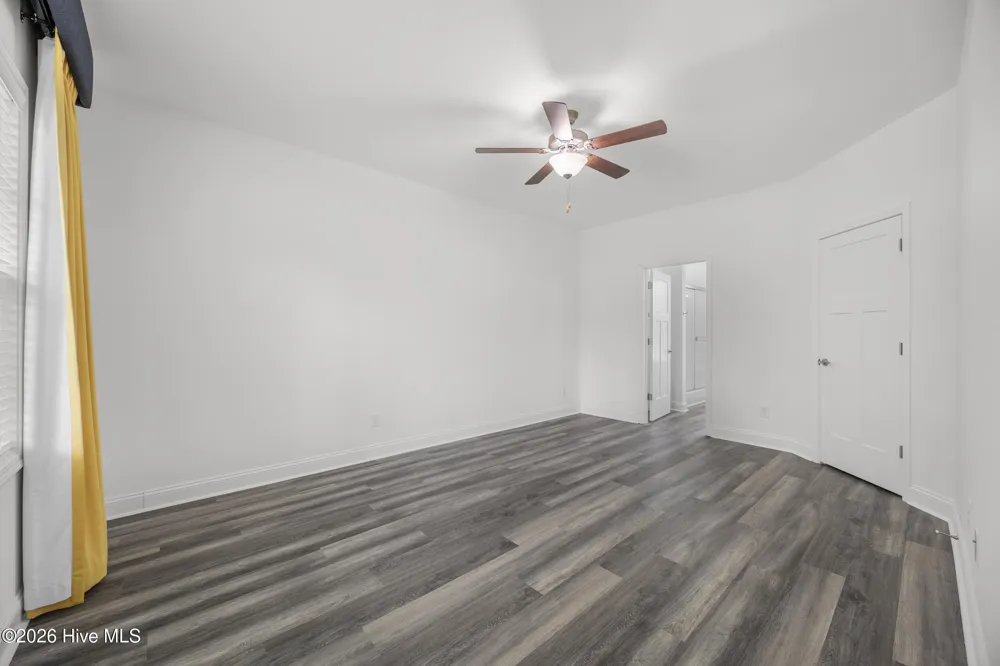 604 Jasmine Way Burgaw, NC 28425