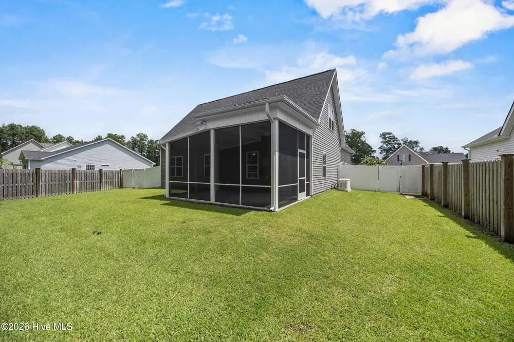 604 Jasmine Way Burgaw, NC 28425
