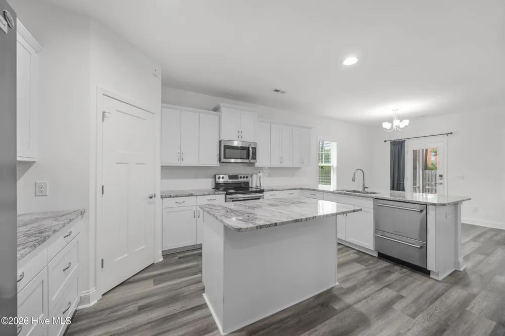604 Jasmine Way Burgaw, NC 28425