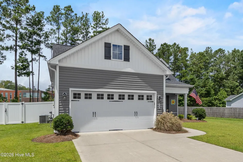 604 Jasmine Way Burgaw, NC 28425
