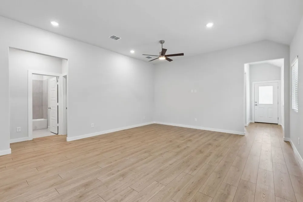 8344 Kingfisher Road Aubrey, TX 76227