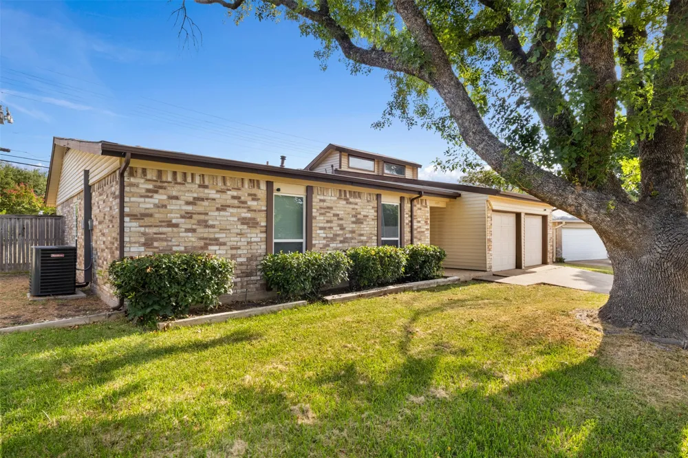 1007 Elk Grove Drive Richardson, TX 75081