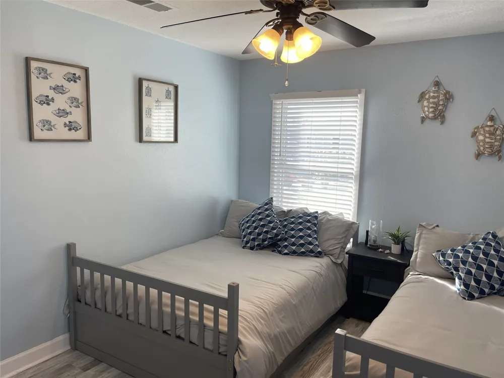 224 Pinoak Drive Mabank, TX 75156