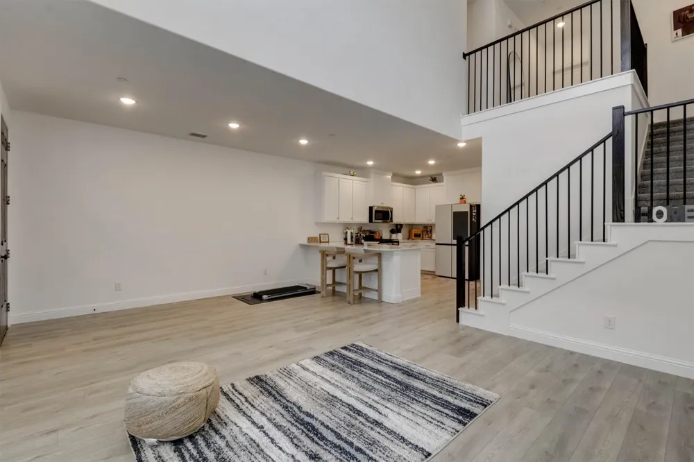 7031 Cedar Creek Drive Grand Prairie, TX 75054