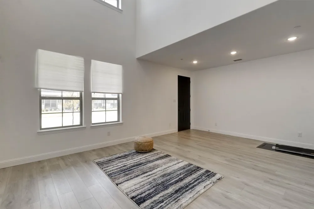 7031 Cedar Creek Drive Grand Prairie, TX 75054