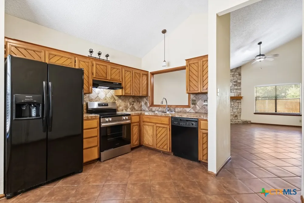 1514 Vista Hill Street San Antonio, TX 78213