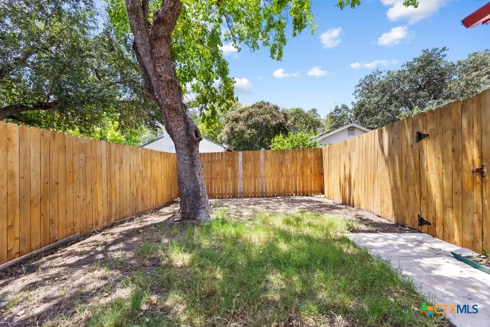 1514 Vista Hill Street San Antonio, TX 78213