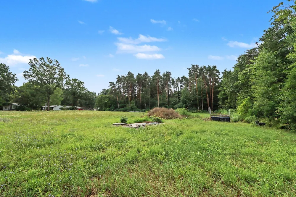 2678 S Patterson Road Wayland, MI 49348