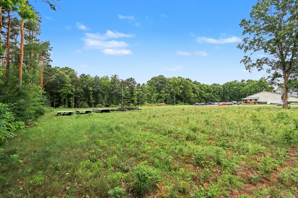 2678 S Patterson Road Wayland, MI 49348