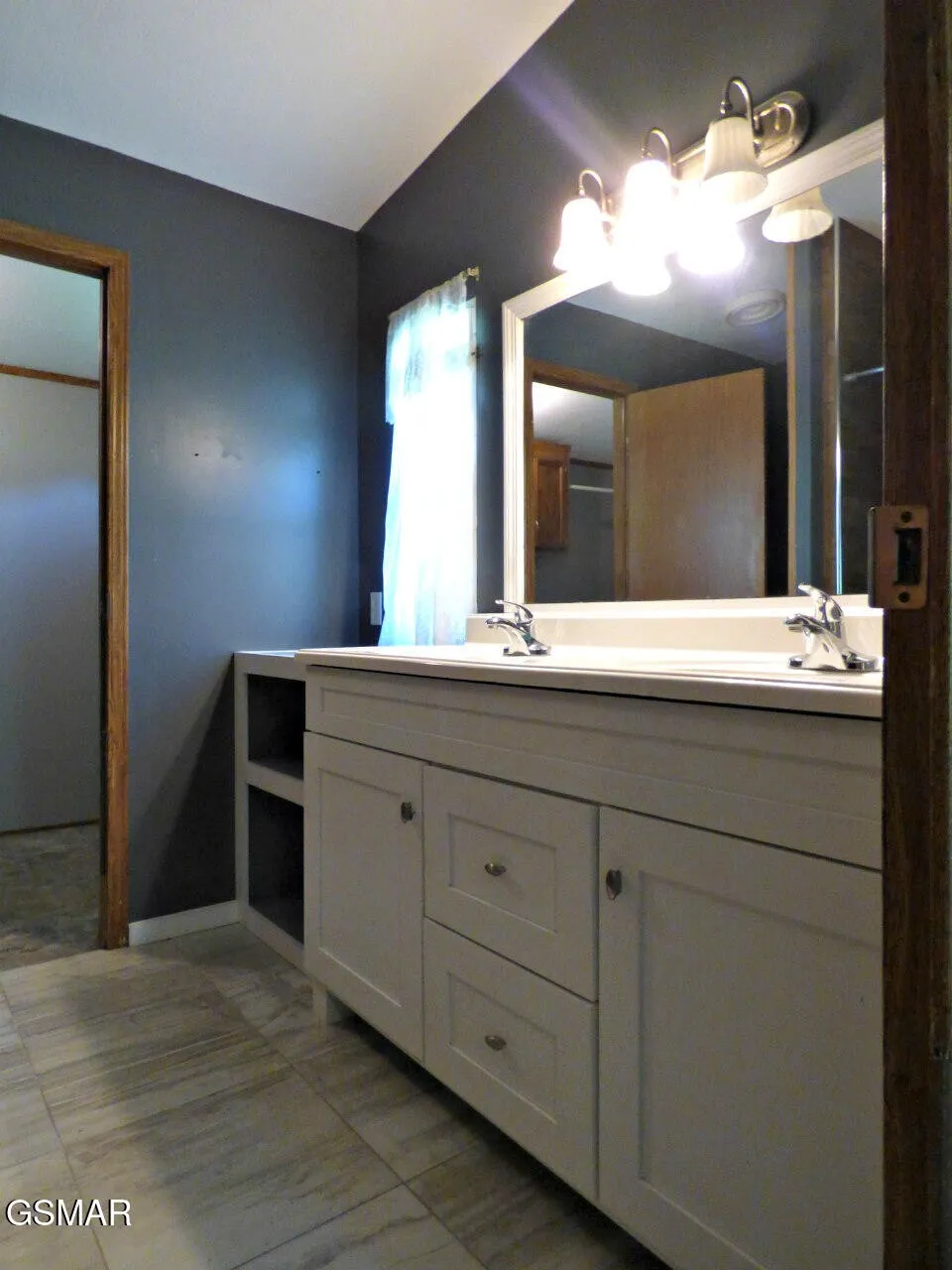 1013 Tara View Way White Pine, TN 37890