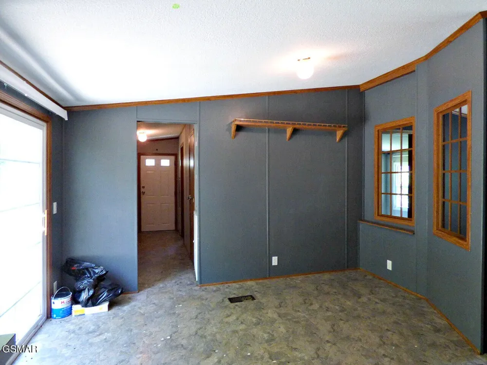 1013 Tara View Way White Pine, TN 37890