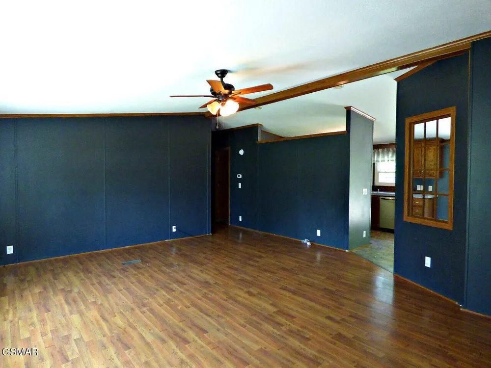 1013 Tara View Way White Pine, TN 37890