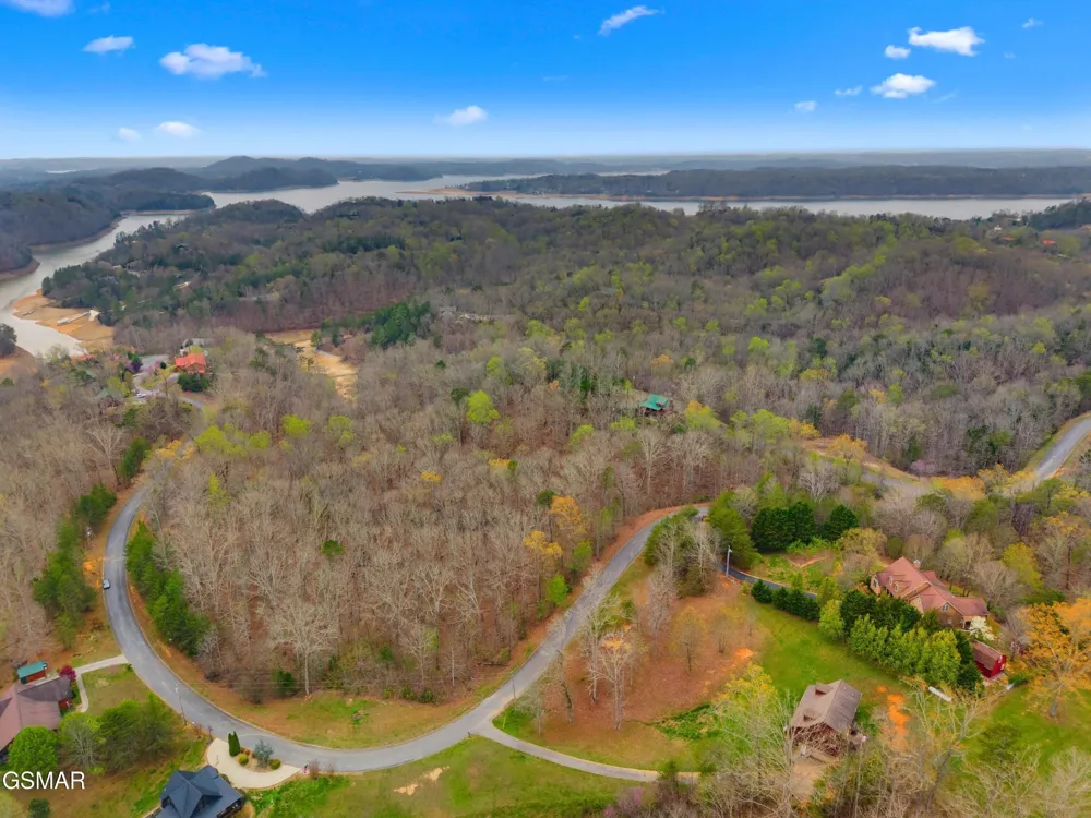 107 Turtle Dove Trail Dandridge, TN 37725