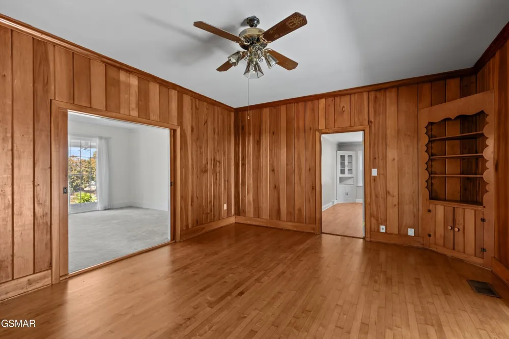 1328 W Main Street White Pine, TN 37890