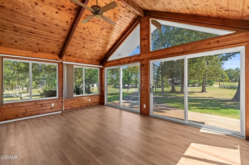 1328 W Main Street White Pine, TN 37890