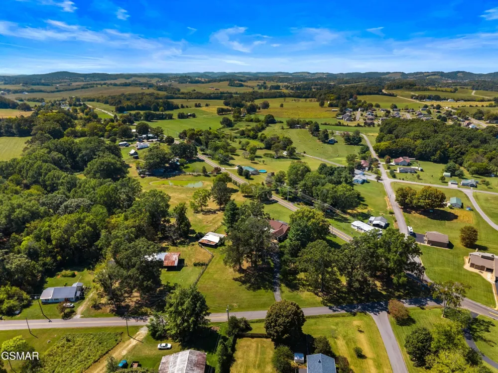1328 W Main Street White Pine, TN 37890