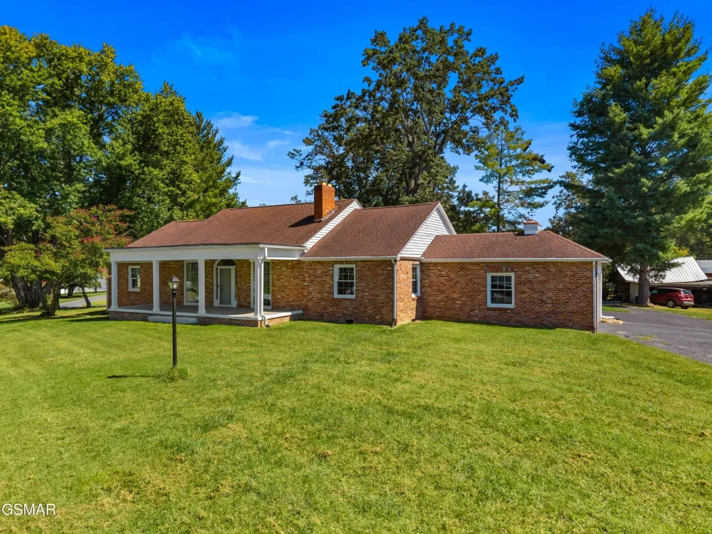 1328 W Main Street White Pine, TN 37890