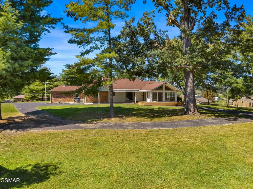 1328 W Main Street White Pine, TN 37890