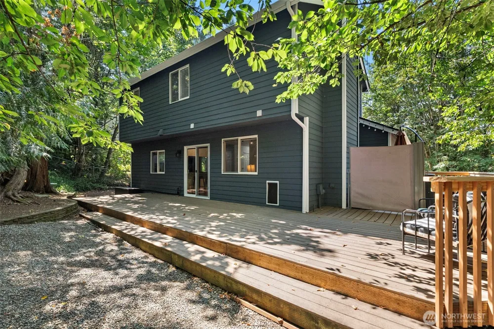12568 Spohn Road NE Poulsbo, WA 98370