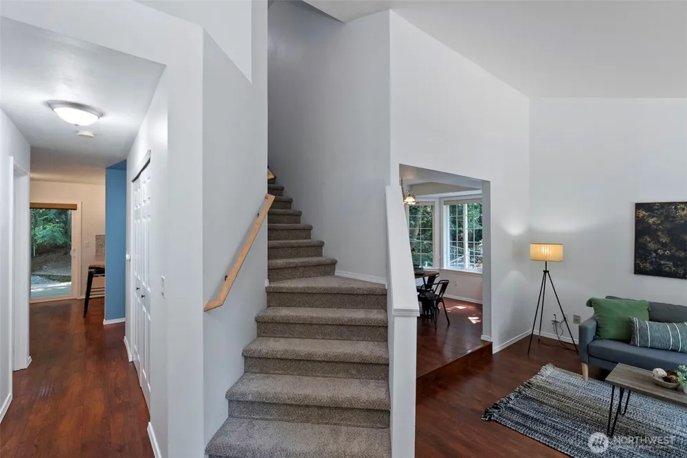 12568 Spohn Road NE Poulsbo, WA 98370