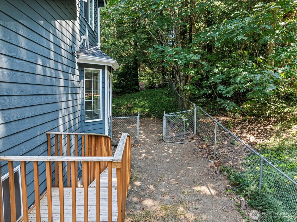 12568 Spohn Road NE Poulsbo, WA 98370