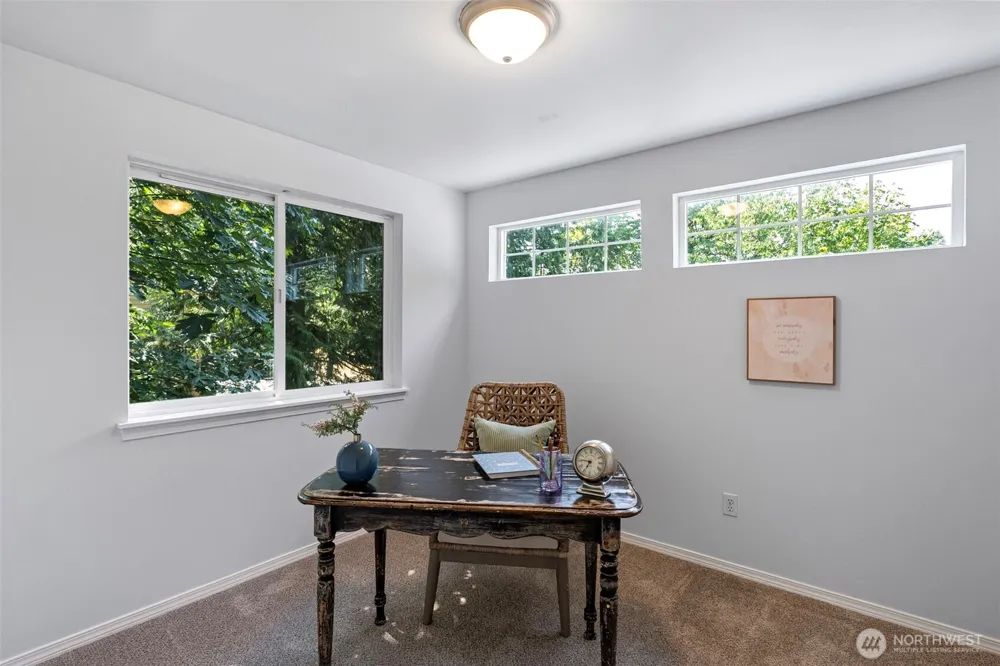 12568 Spohn Road NE Poulsbo, WA 98370