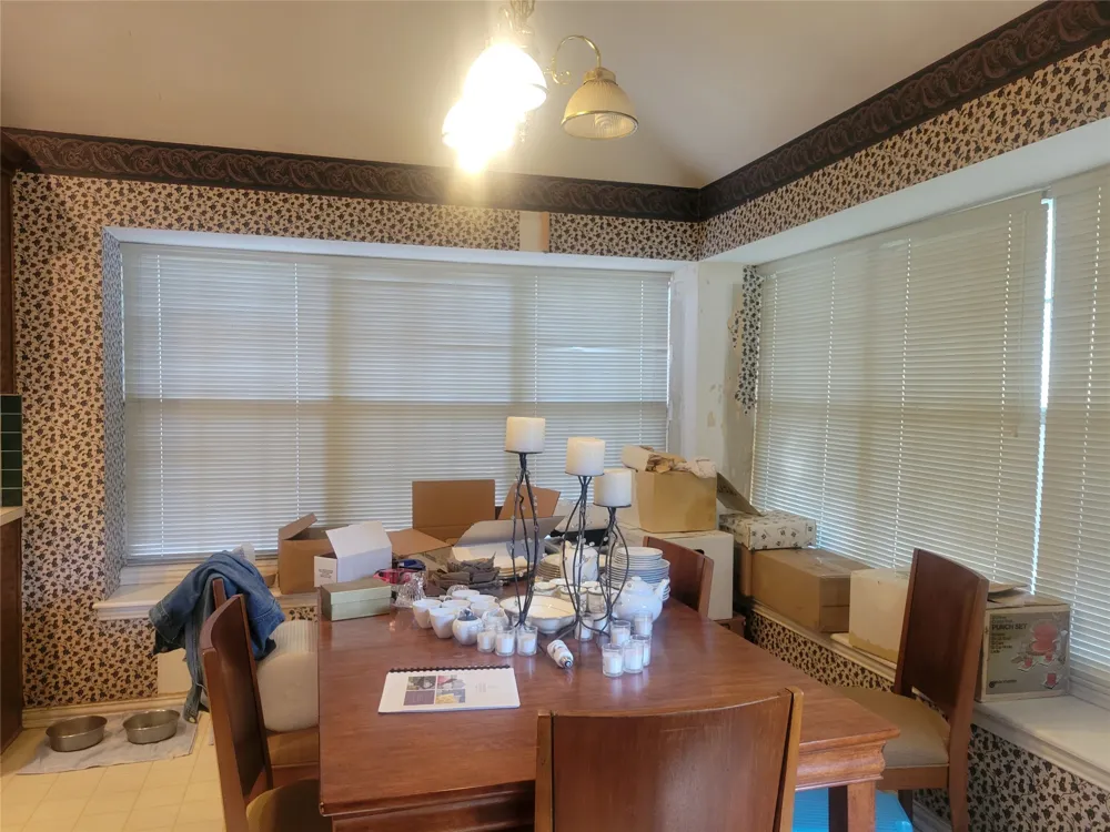 1817 Parkwood Drive Grapevine, TX 76051