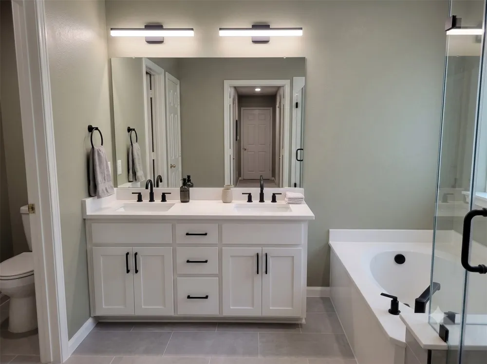 1817 Parkwood Drive Grapevine, TX 76051
